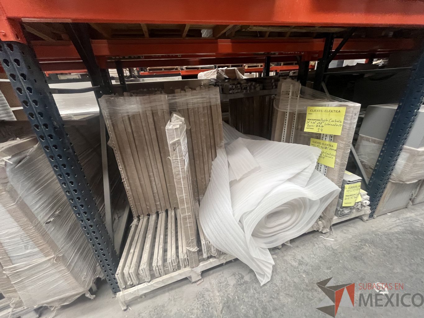 Lote 150 - Conjunto de góndola para equipo electrónico - Imagen 10