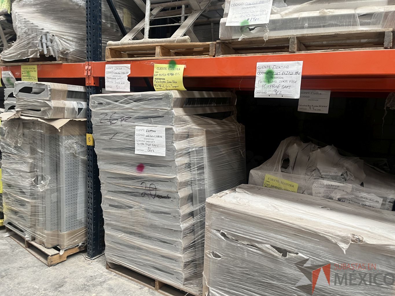 Lote 150 - Conjunto de góndola para equipo electrónico - Imagen 14