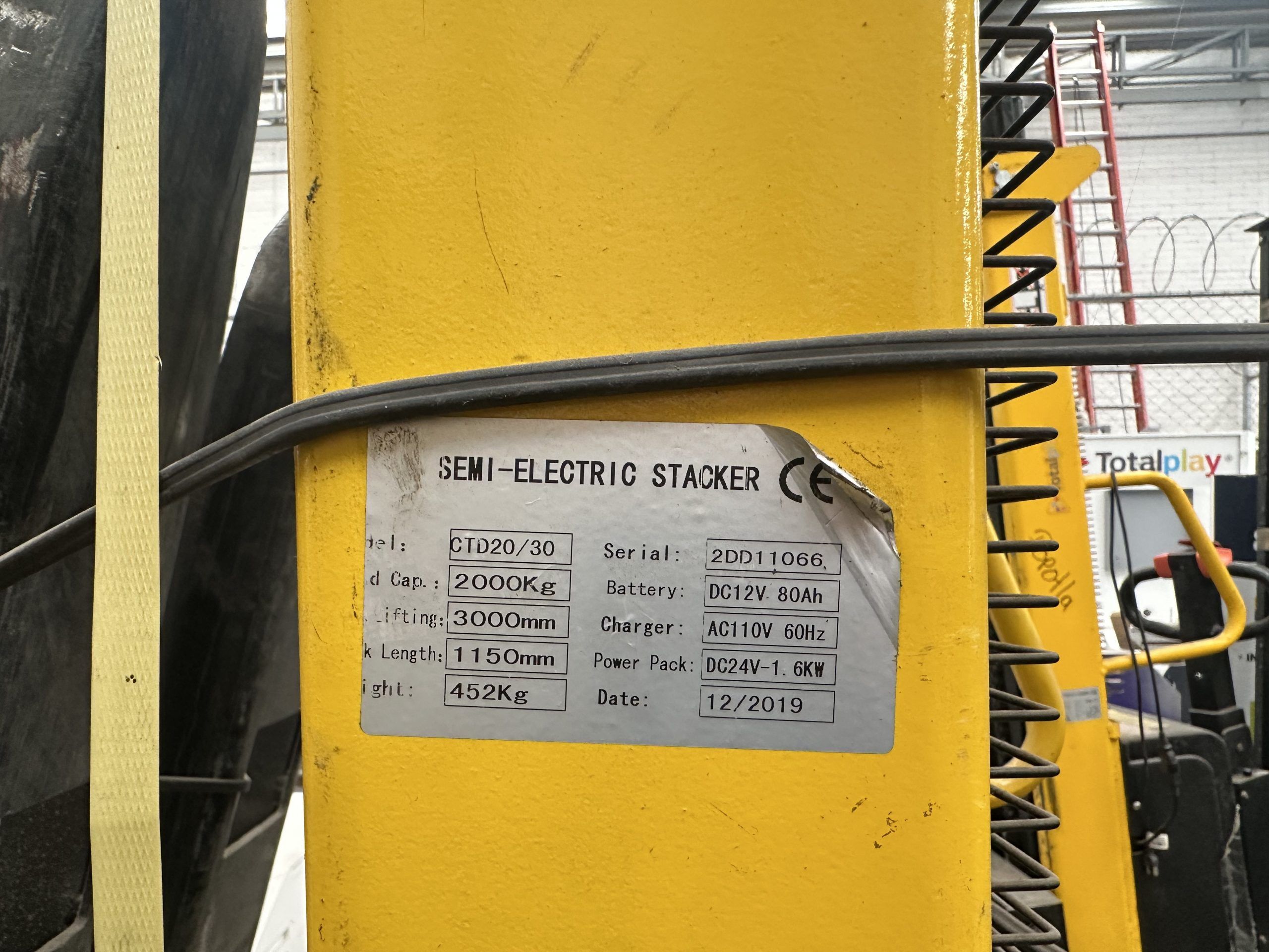 Lote 017 - Apilador eléctrico - Semi-Electric Stacker - CTD20/30 - Capacidad 2,000 kg - Imagen 13