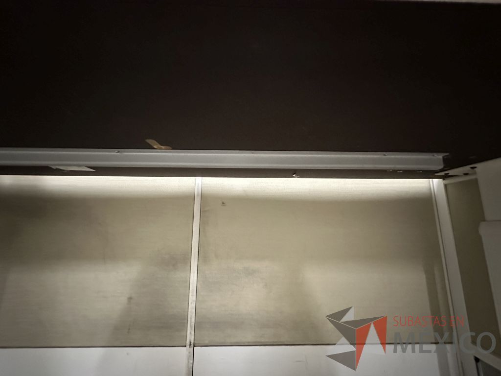 Lote 009 - Estación de trabajo Teknion para 7 personas - Imagen 8