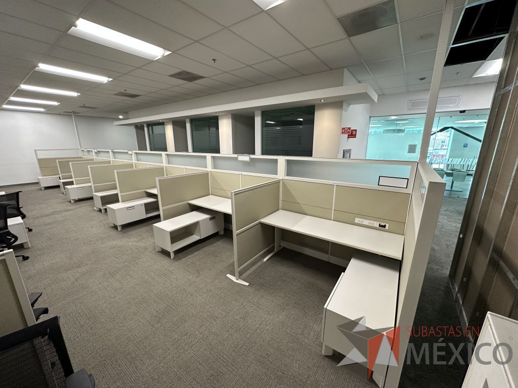 Lote 009 - Estación de trabajo Teknion para 7 personas - Imagen 16