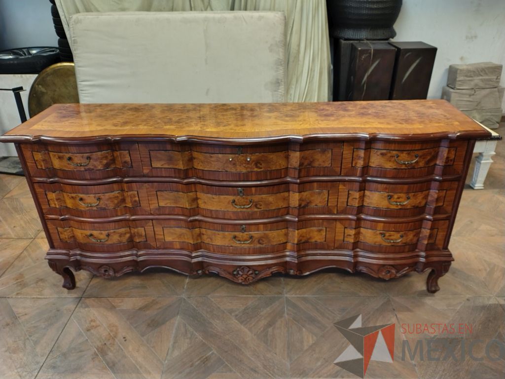 Lote 011 - Recamara de madera con chapa de raíz de olmo, compuesta por cabecera, 2 buros y 1 cajonera - Imagen 13
