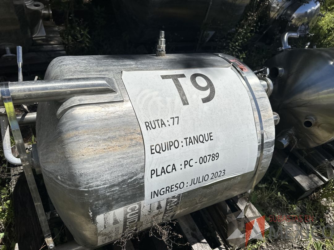 Lote 150 - Tanque de acero inoxidable -80 cm de diámetro x 130 cm de altura - Imagen 5