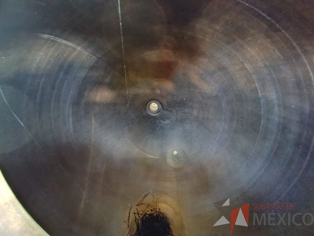 Lote 158 - Tanque de acero inoxidable -120 cm de diámetro x 170 cm de altura - Imagen 9