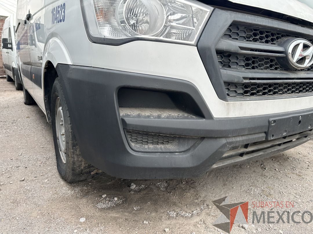 Lote 003 - Camioneta HYUNDAI H350, Año 2021, 108,950 km - Imagen 21