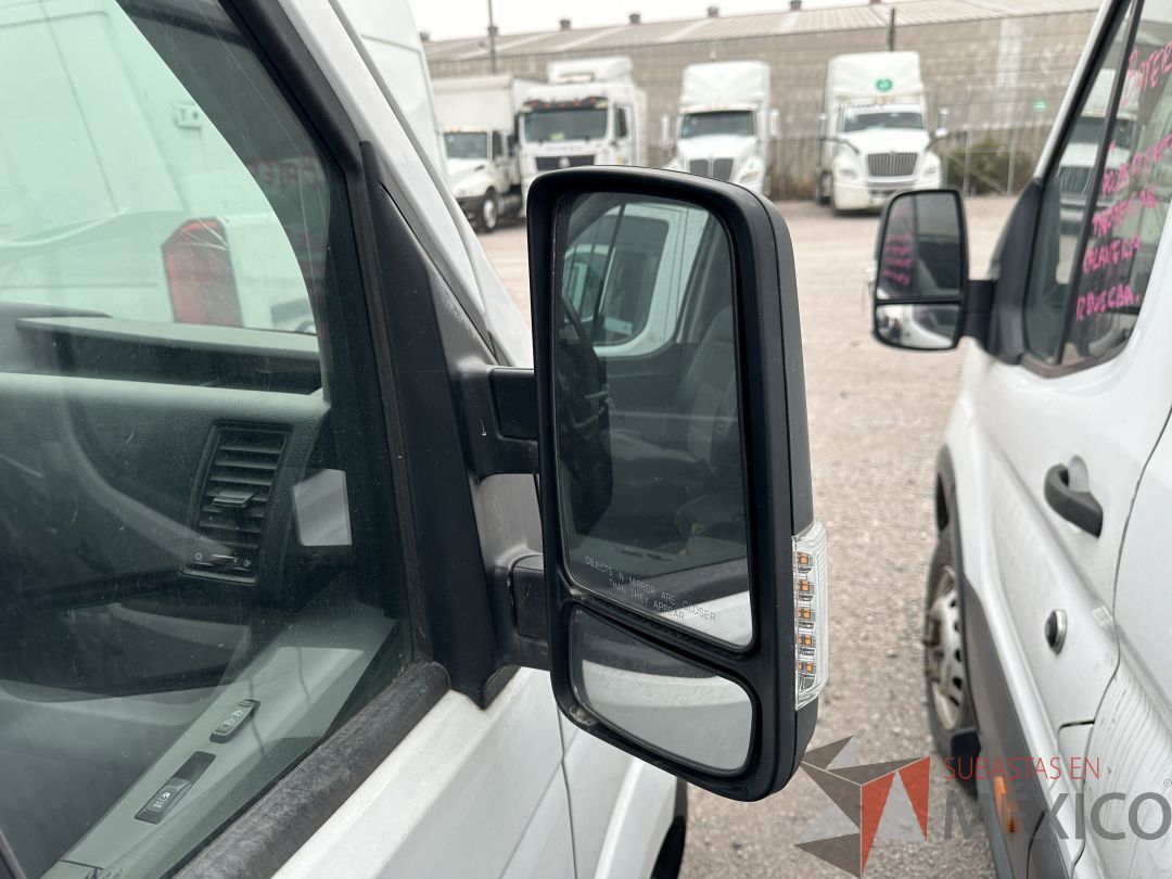 Lote 003 - Camioneta HYUNDAI H350, Año 2021, 108,950 km - Imagen 26