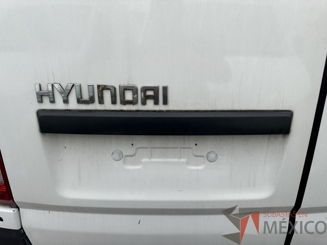 Lote 003 - Camioneta HYUNDAI H350, Año 2021, 108,950 km - Imagen 33