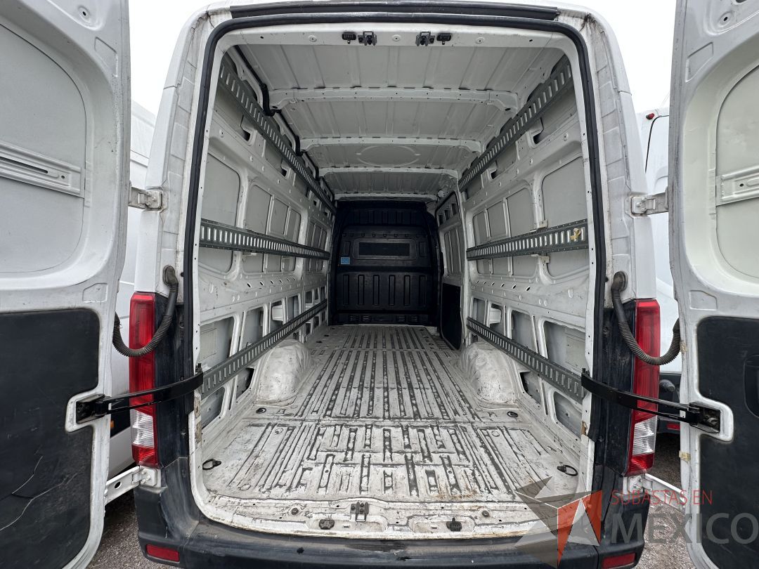 Lote 003 - Camioneta HYUNDAI H350, Año 2021, 108,950 km - Imagen 34
