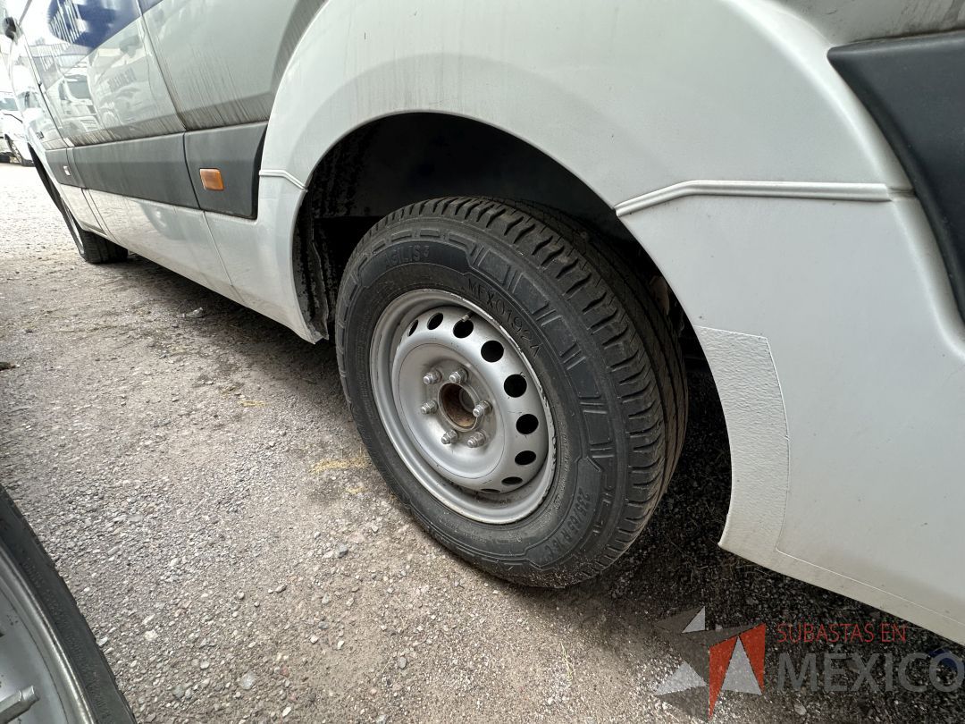 Lote 003 - Camioneta HYUNDAI H350, Año 2021, 108,950 km - Imagen 44