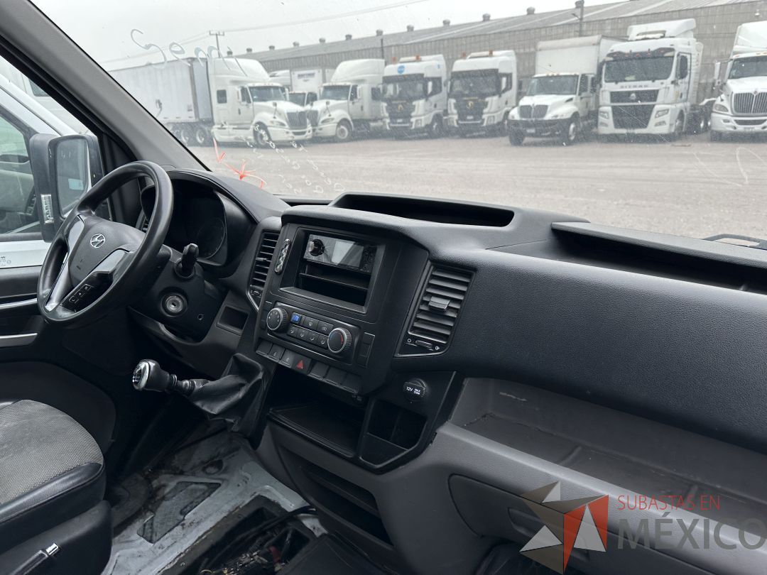 Lote 003 - Camioneta HYUNDAI H350, Año 2021, 108,950 km - Imagen 53