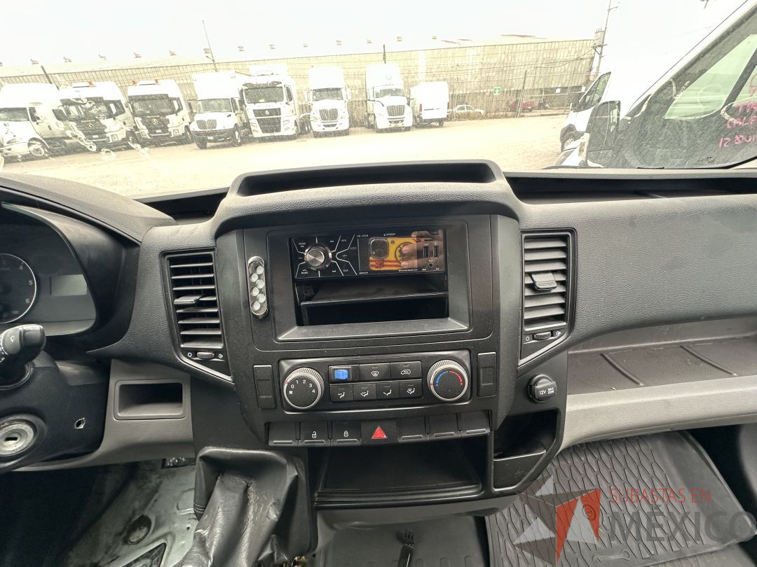 Lote 003 - Camioneta HYUNDAI H350, Año 2021, 108,950 km - Imagen 62