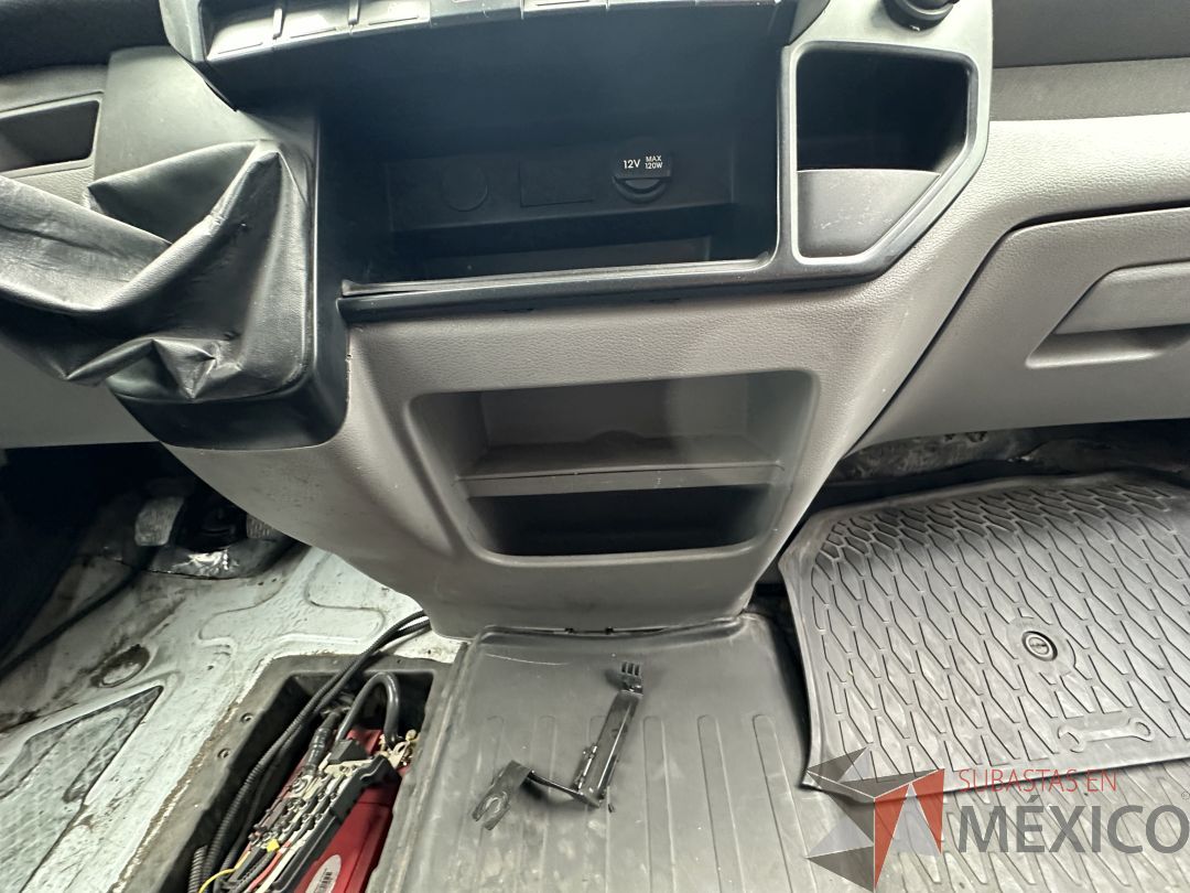Lote 003 - Camioneta HYUNDAI H350, Año 2021, 108,950 km - Imagen 66