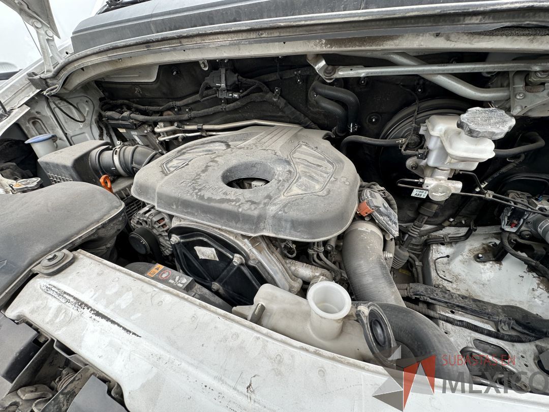 Lote 002 - Camioneta HYUNDAI H350, Año 2021, 72,756 km - Imagen 9