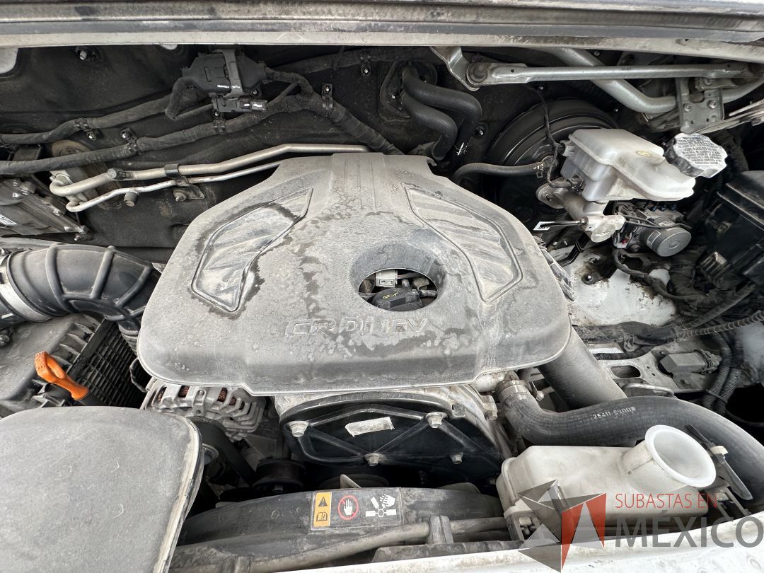 Lote 002 - Camioneta HYUNDAI H350, Año 2021, 72,756 km - Imagen 10