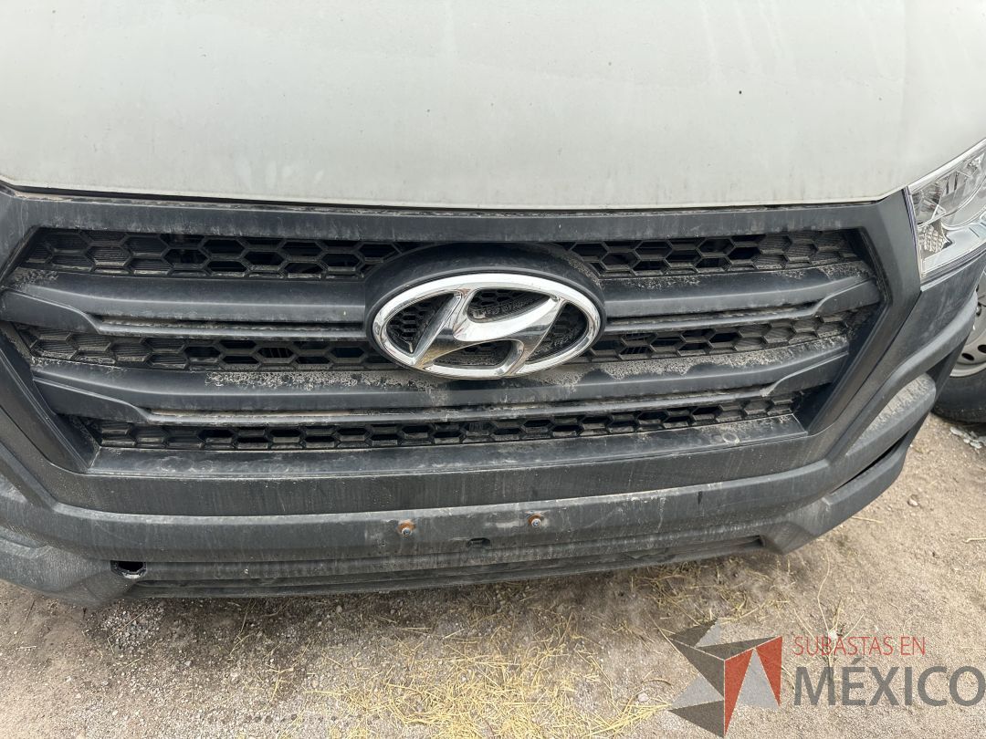 Lote 002 - Camioneta HYUNDAI H350, Año 2021, 72,756 km - Imagen 23