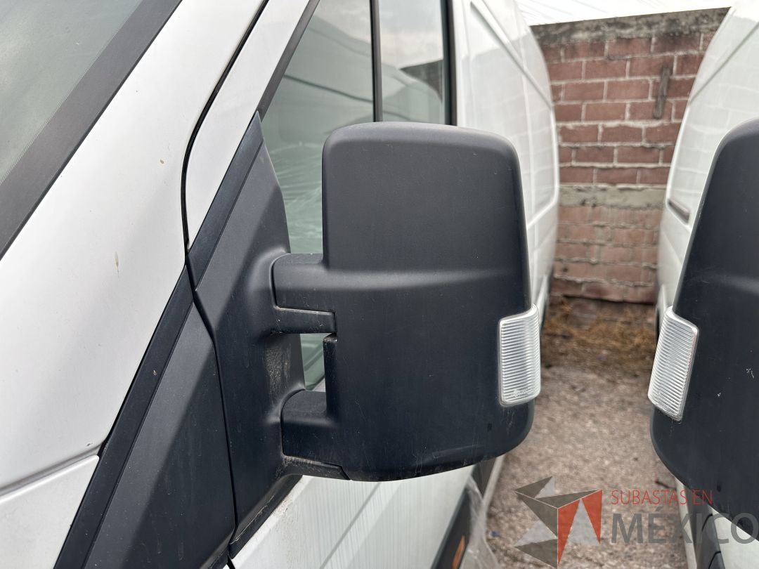 Lote 002 - Camioneta HYUNDAI H350, Año 2021, 72,756 km - Imagen 29