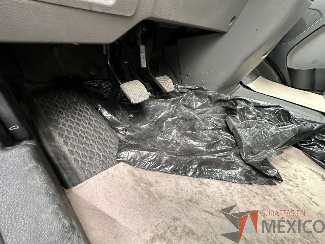 Lote 002 - Camioneta HYUNDAI H350, Año 2021, 72,756 km - Imagen 40