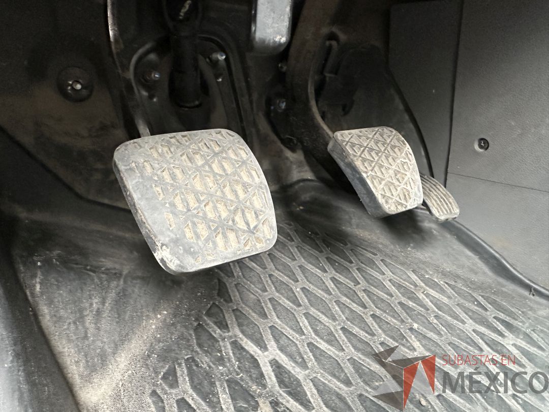 Lote 002 - Camioneta HYUNDAI H350, Año 2021, 72,756 km - Imagen 42