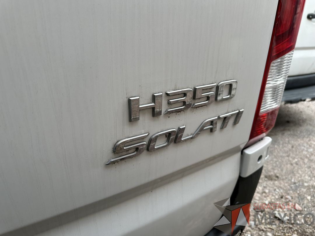 Lote 002 - Camioneta HYUNDAI H350, Año 2021, 72,756 km - Imagen 57