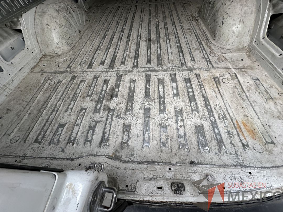 Lote 002 - Camioneta HYUNDAI H350, Año 2021, 72,756 km - Imagen 61