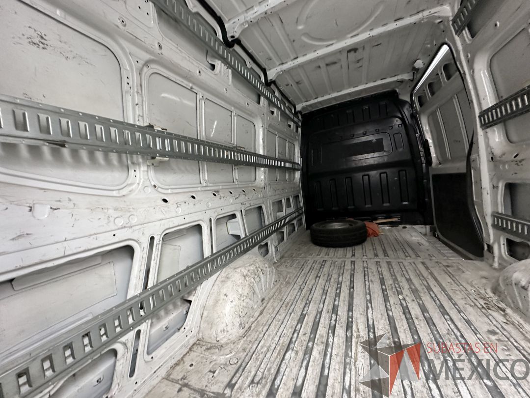Lote 002 - Camioneta HYUNDAI H350, Año 2021, 72,756 km - Imagen 62