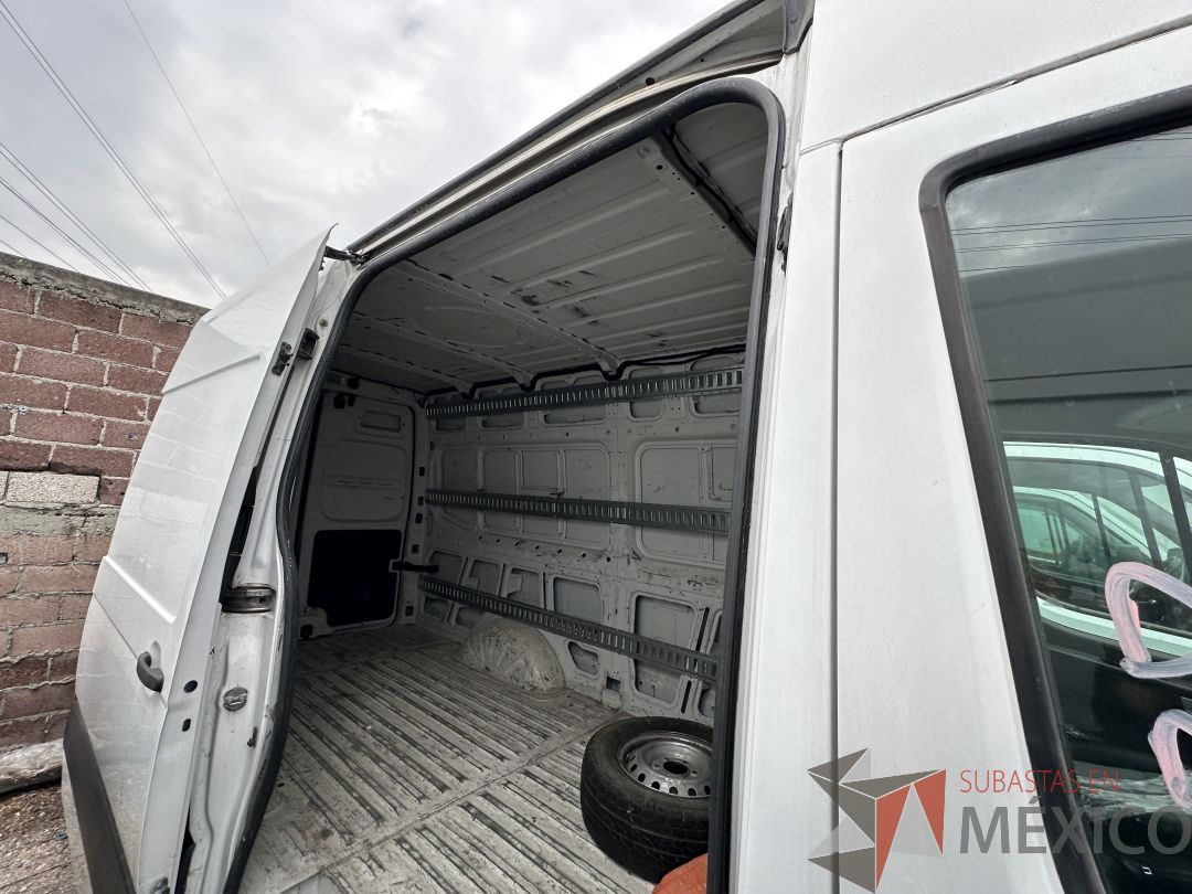 Lote 002 - Camioneta HYUNDAI H350, Año 2021, 72,756 km - Imagen 81