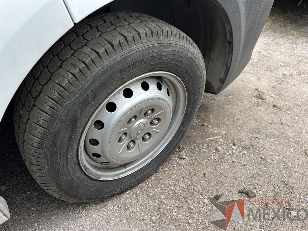 Lote 002 - Camioneta HYUNDAI H350, Año 2021, 72,756 km - Imagen 86