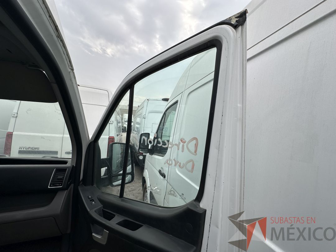 Lote 002 - Camioneta HYUNDAI H350, Año 2021, 72,756 km - Imagen 88