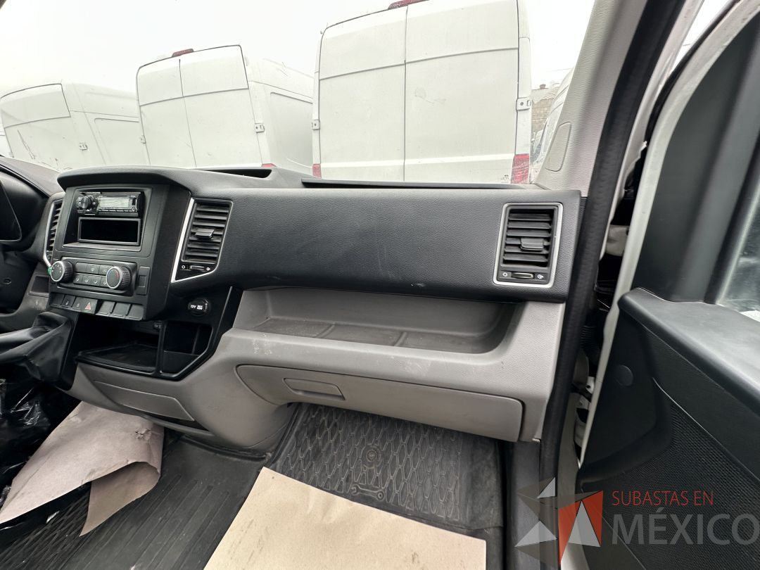 Lote 002 - Camioneta HYUNDAI H350, Año 2021, 72,756 km - Imagen 89