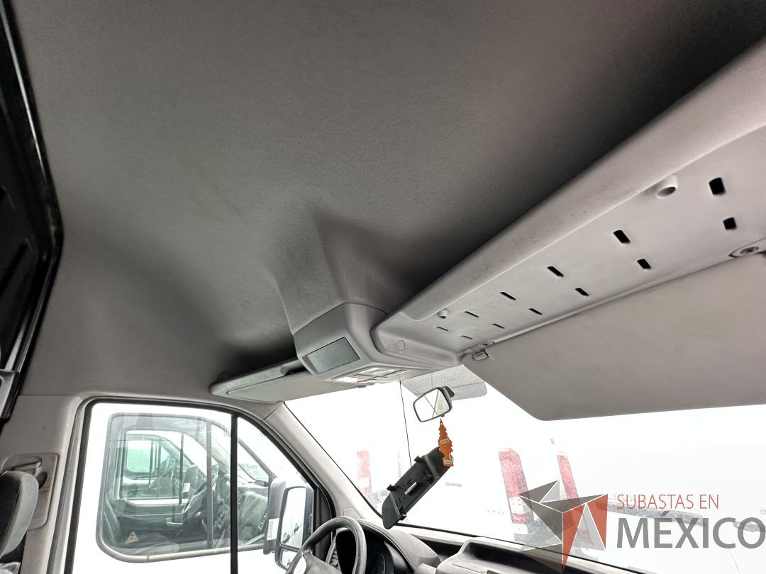 Lote 002 - Camioneta HYUNDAI H350, Año 2021, 72,756 km - Imagen 92