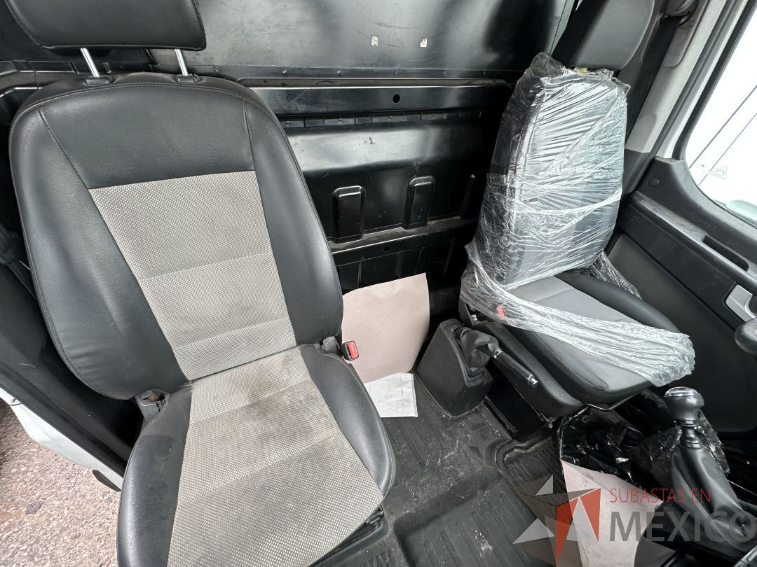 Lote 002 - Camioneta HYUNDAI H350, Año 2021, 72,756 km - Imagen 93