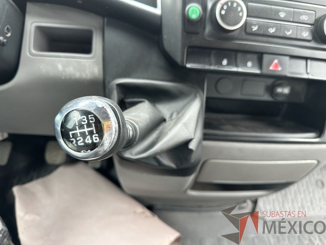 Lote 002 - Camioneta HYUNDAI H350, Año 2021, 72,756 km - Imagen 97