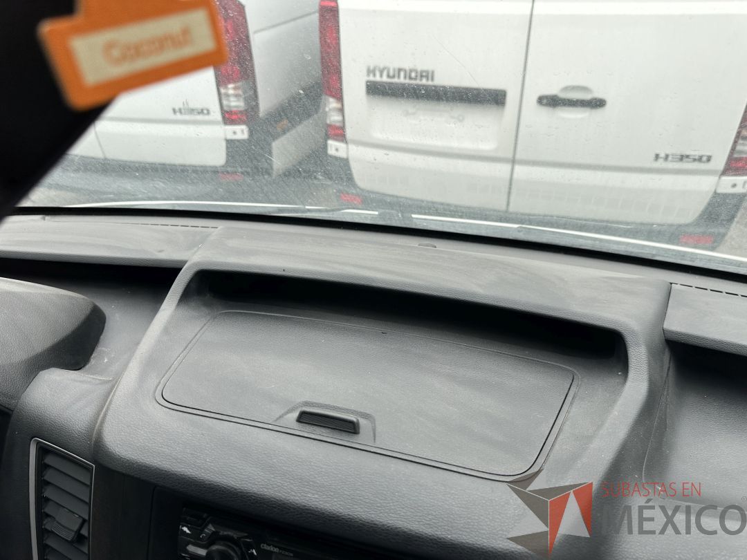 Lote 002 - Camioneta HYUNDAI H350, Año 2021, 72,756 km - Imagen 101
