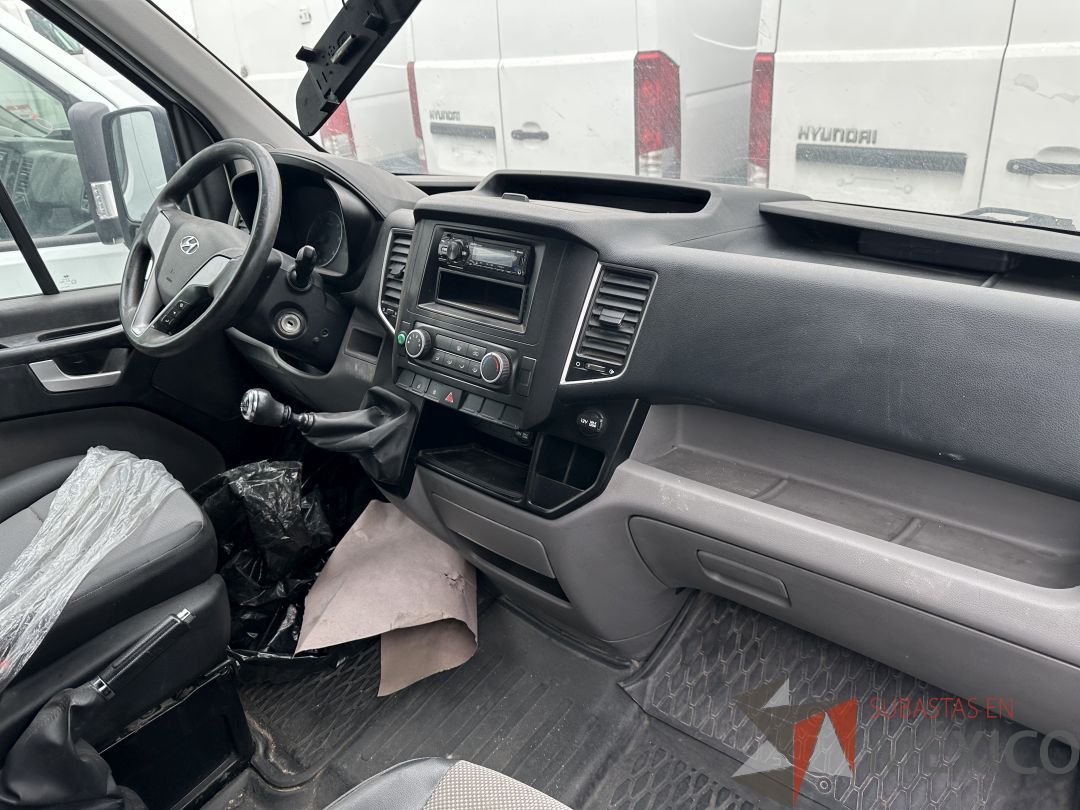 Lote 002 - Camioneta HYUNDAI H350, Año 2021, 72,756 km - Imagen 108