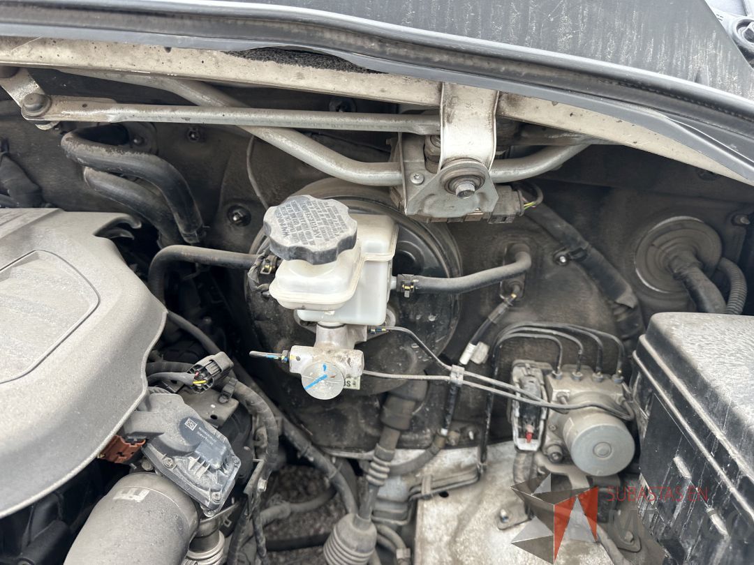 Lote 004 - Camioneta HYUNDAI H350, Año 2021, 71,840 km - Imagen 10