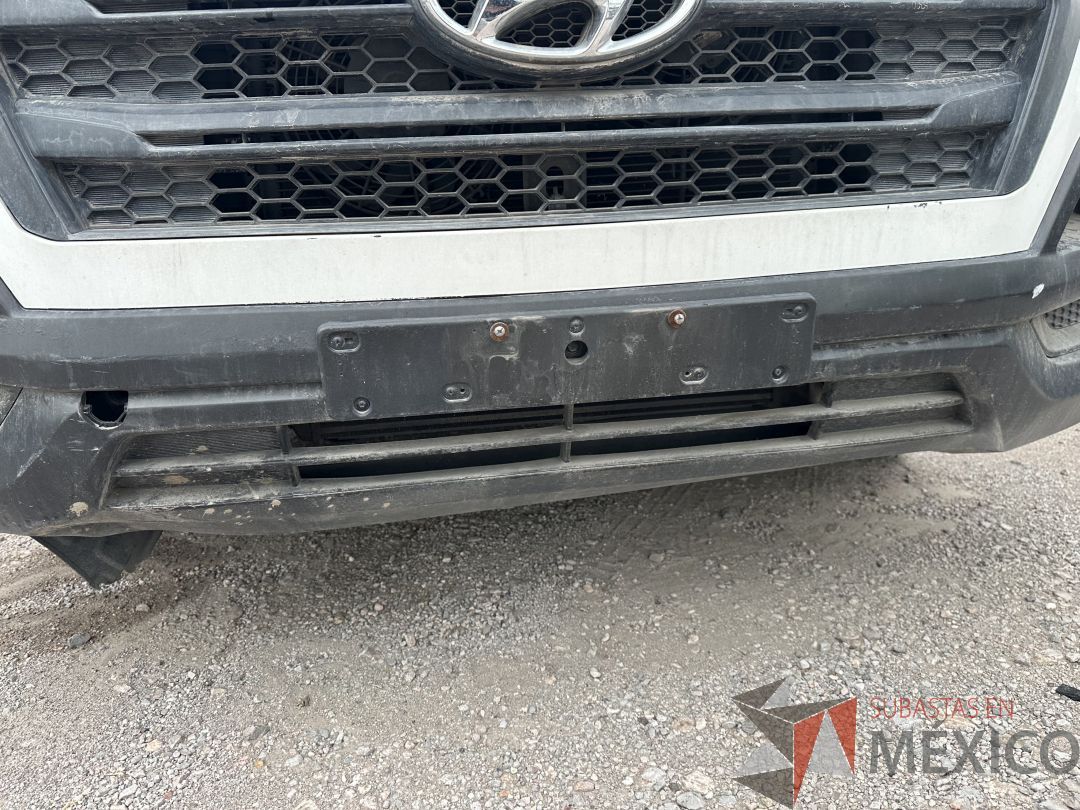 Lote 004 - Camioneta HYUNDAI H350, Año 2021, 71,840 km - Imagen 21
