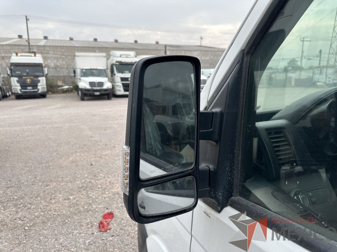 Lote 004 - Camioneta HYUNDAI H350, Año 2021, 71,840 km - Imagen 30