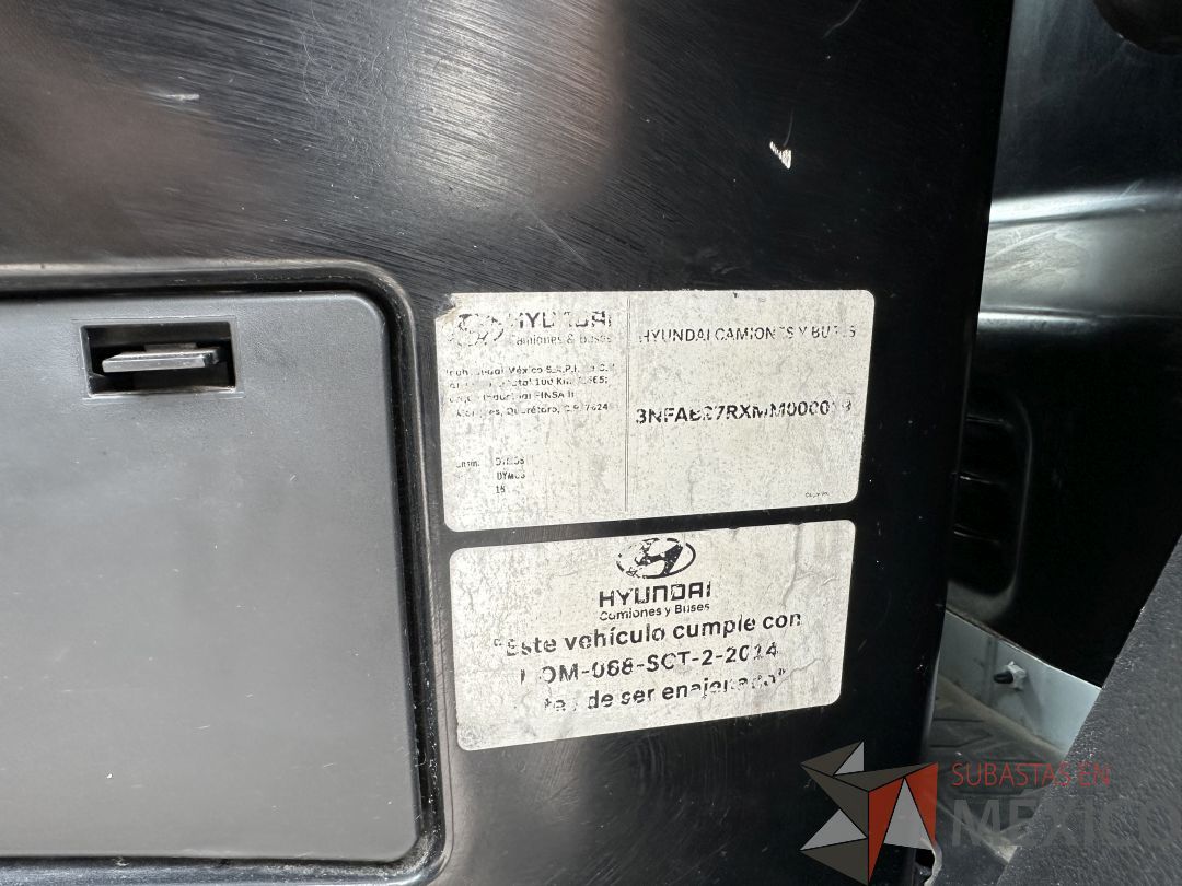 Lote 004 - Camioneta HYUNDAI H350, Año 2021, 71,840 km - Imagen 33
