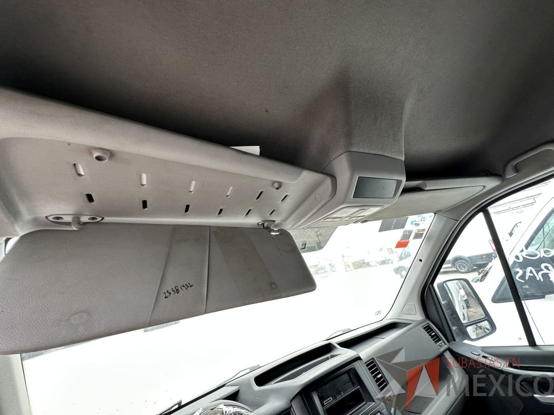 Lote 004 - Camioneta HYUNDAI H350, Año 2021, 71,840 km - Imagen 58