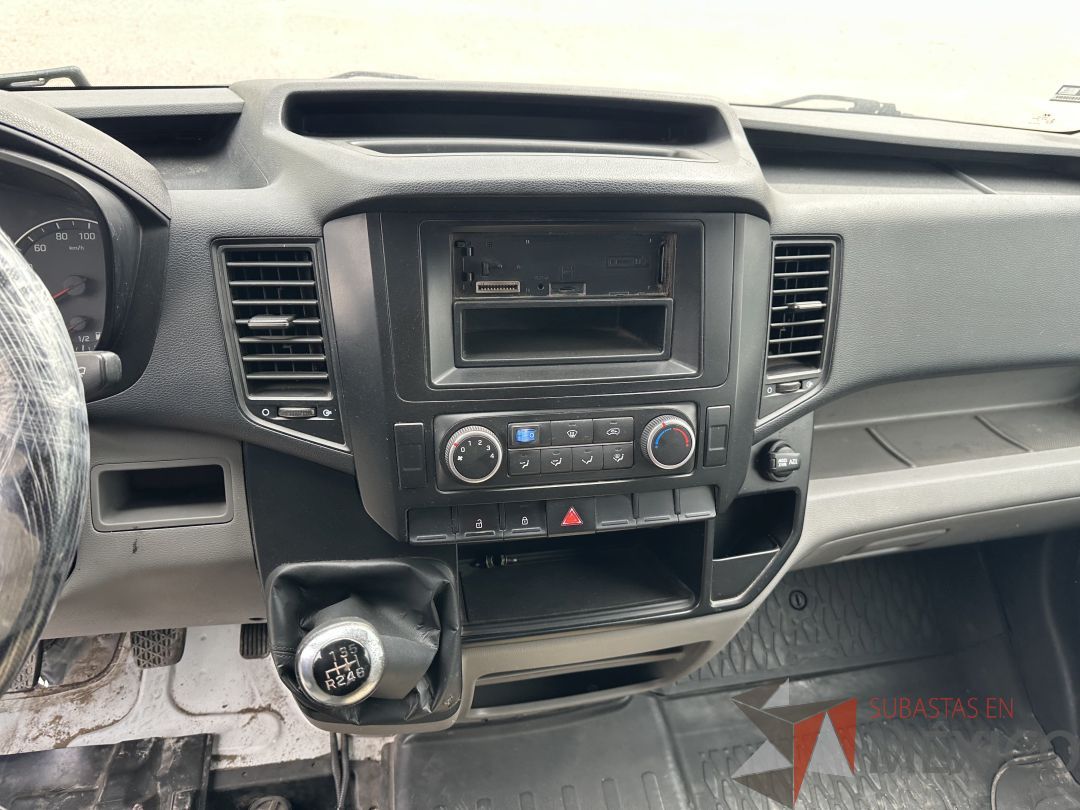 Lote 004 - Camioneta HYUNDAI H350, Año 2021, 71,840 km - Imagen 64