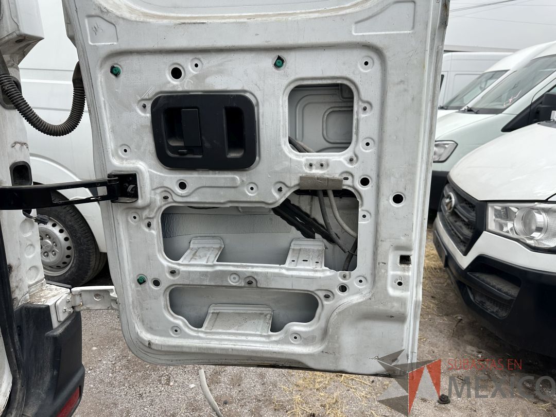 Lote 004 - Camioneta HYUNDAI H350, Año 2021, 71,840 km - Imagen 75