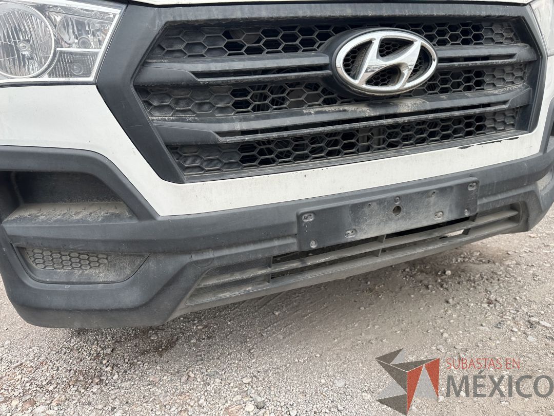 Lote 001 - Camioneta HYUNDAI H350, Año 2021, 451,912 km - Imagen 19