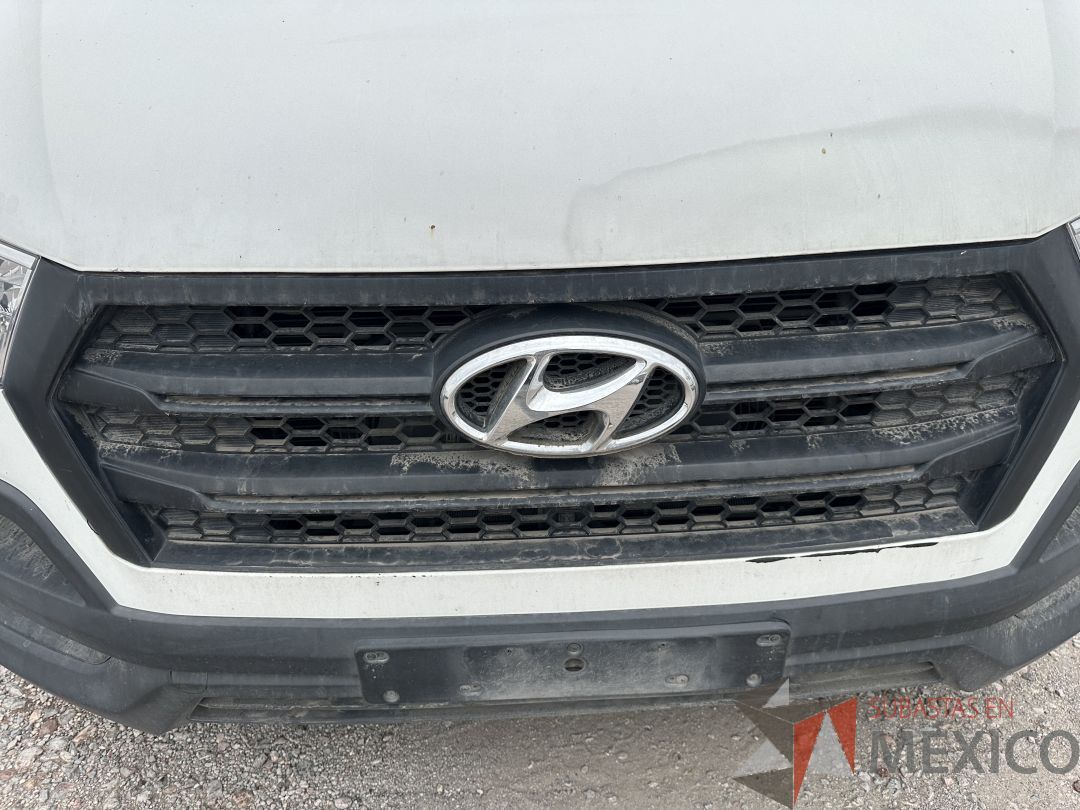 Lote 001 - Camioneta HYUNDAI H350, Año 2021, 451,912 km - Imagen 23