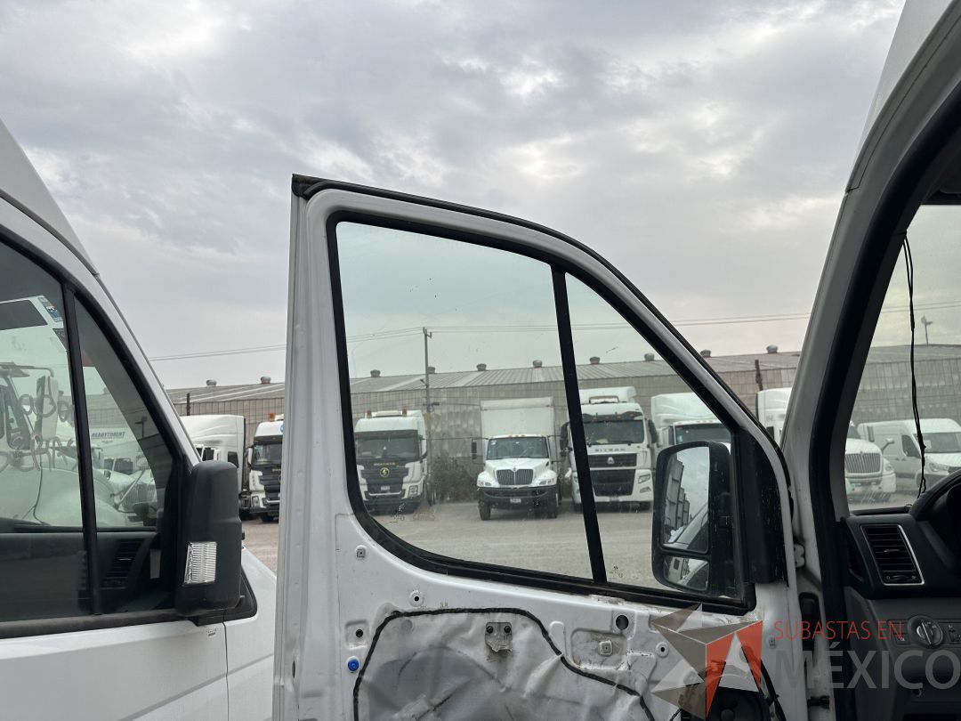 Lote 001 - Camioneta HYUNDAI H350, Año 2021, 451,912 km - Imagen 33