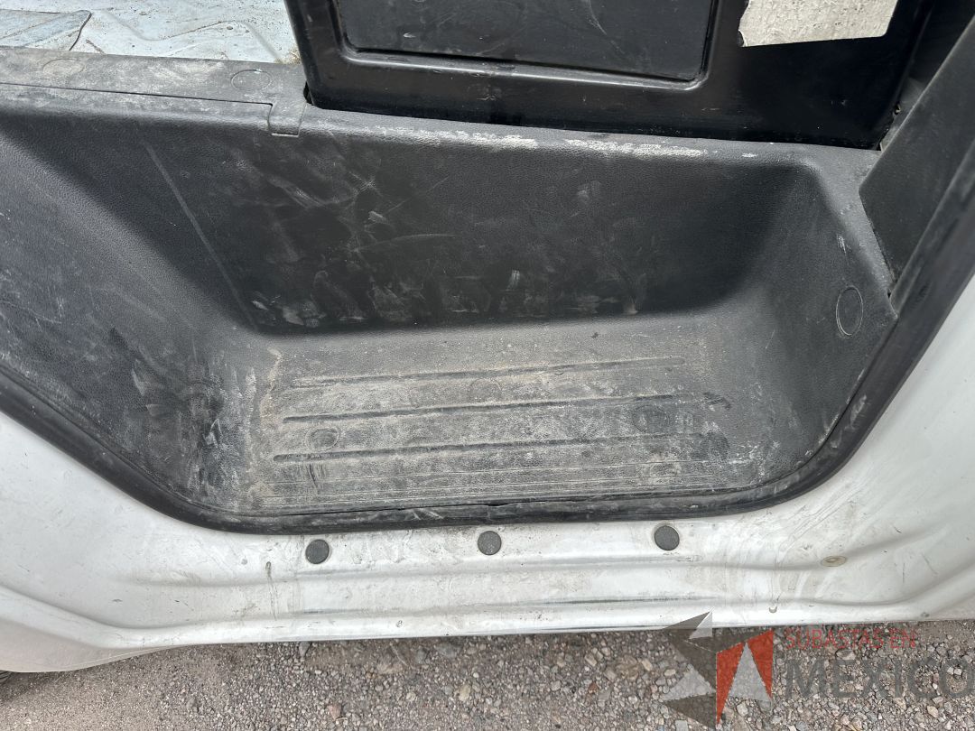 Lote 001 - Camioneta HYUNDAI H350, Año 2021, 451,912 km - Imagen 34