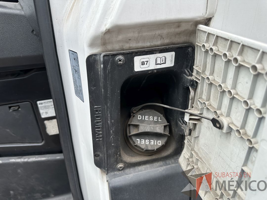 Lote 001 - Camioneta HYUNDAI H350, Año 2021, 451,912 km - Imagen 35