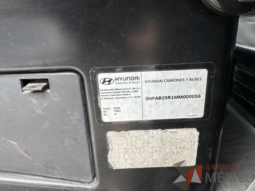 Lote 001 - Camioneta HYUNDAI H350, Año 2021, 451,912 km - Imagen 36