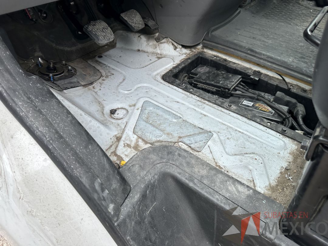 Lote 001 - Camioneta HYUNDAI H350, Año 2021, 451,912 km - Imagen 38