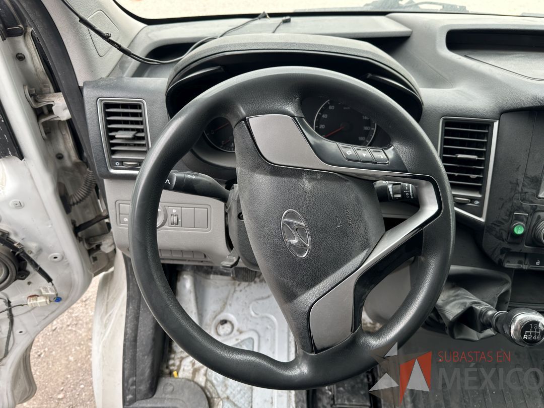 Lote 001 - Camioneta HYUNDAI H350, Año 2021, 451,912 km - Imagen 55