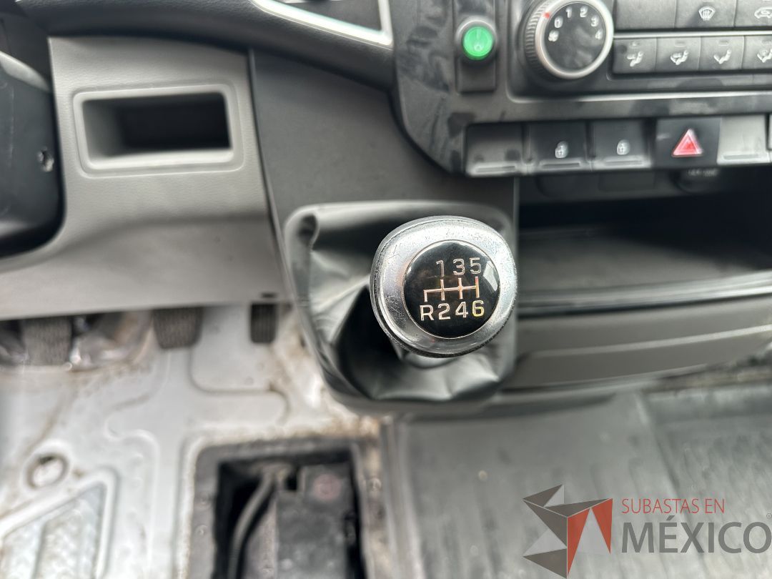 Lote 001 - Camioneta HYUNDAI H350, Año 2021, 451,912 km - Imagen 63